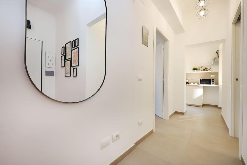 Basilica San Paolo Nuvola Eur Modern Apartment Rom